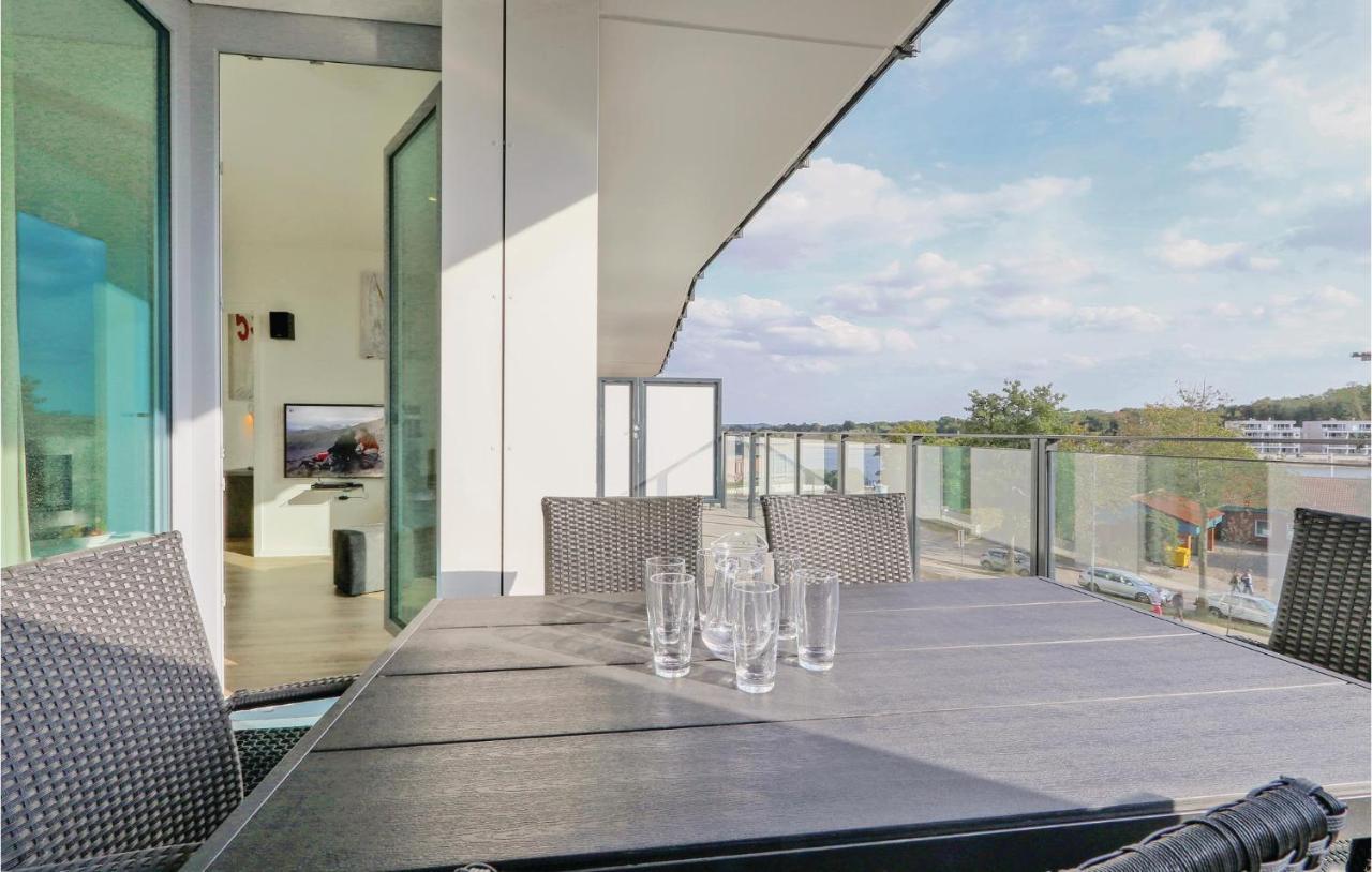 2 Bedroom Stunning Apartment In Luebeck Travemuende Exterior foto